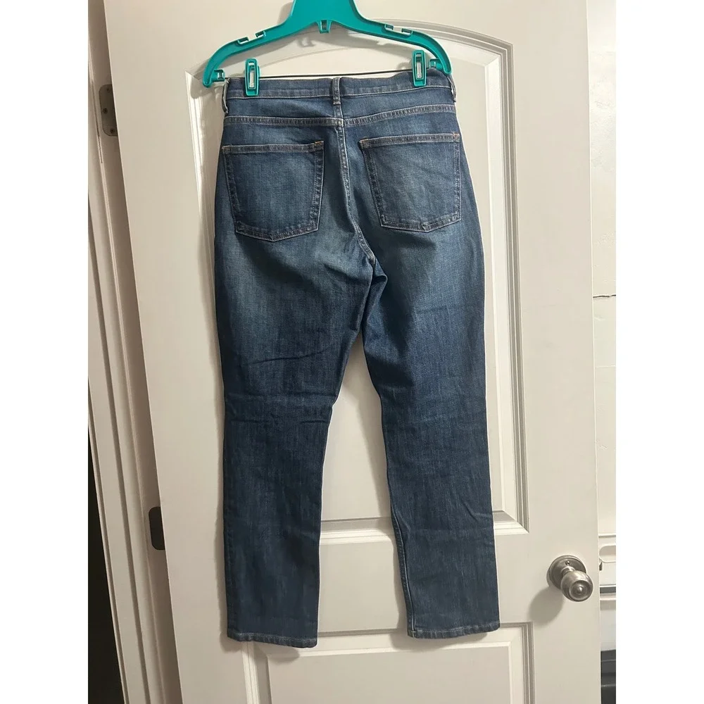 Everlane minimalist 2%